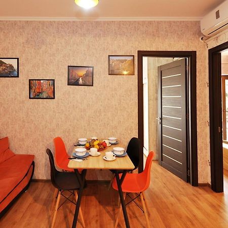 Apartment Art Django Old Avlabari 第比利斯 外观 照片