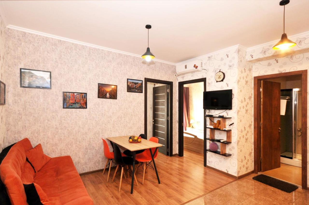 Apartment Art Django Old Avlabari 第比利斯 外观 照片